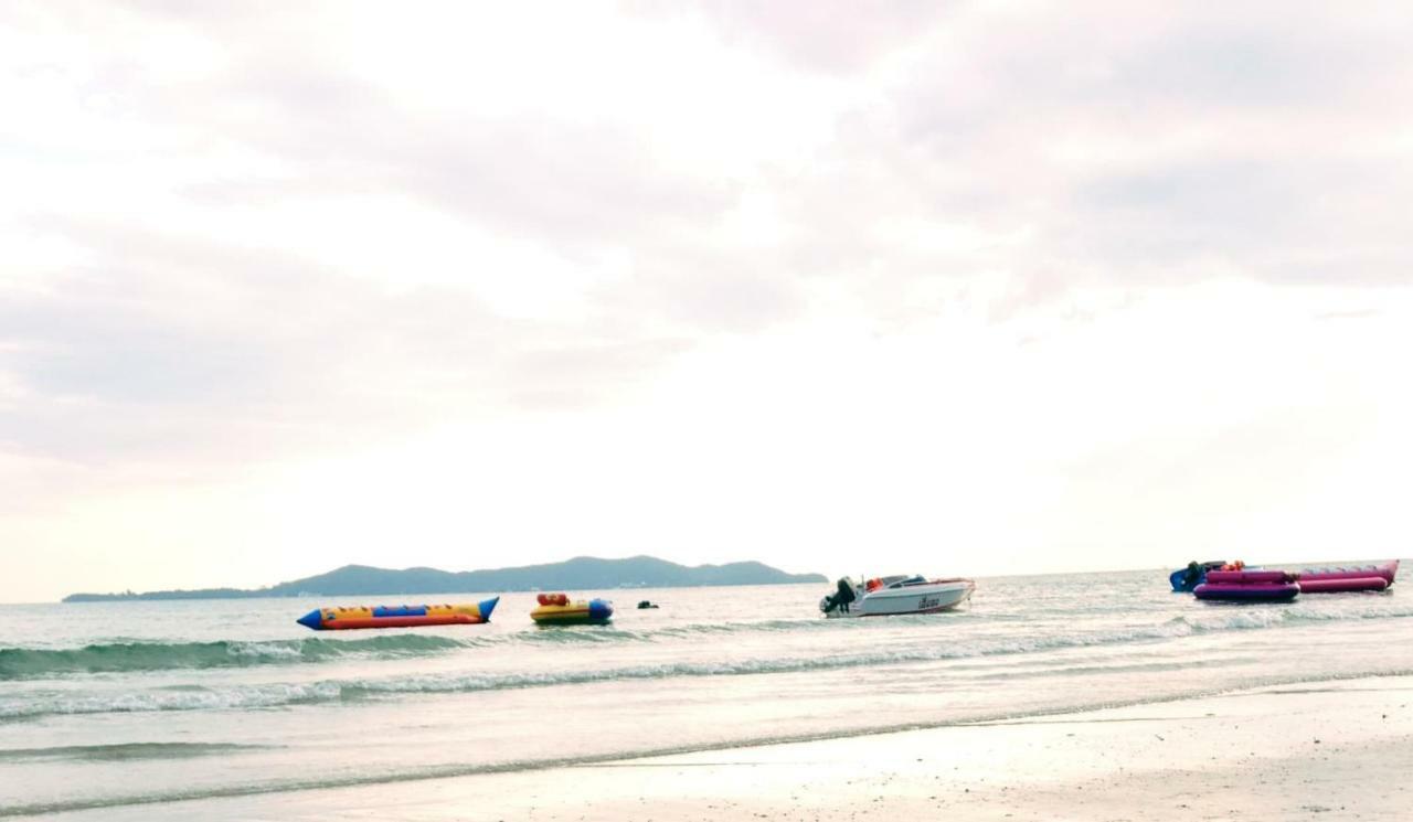 Blue Villa @Pinery Park Beach Rayong 2Bdr Villa エクステリア 写真